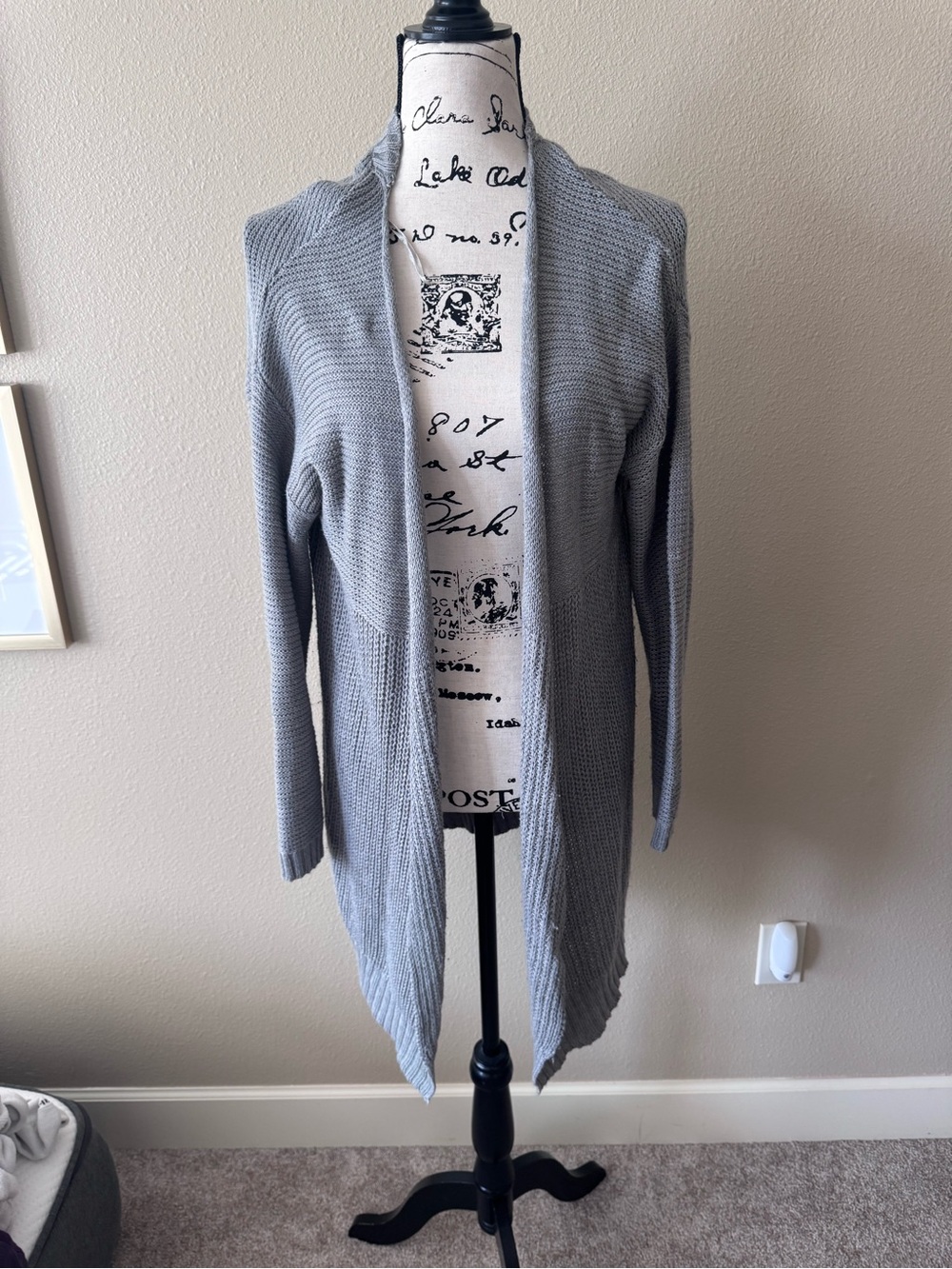 RDI Light Gray Open-Front Knit Cardigan